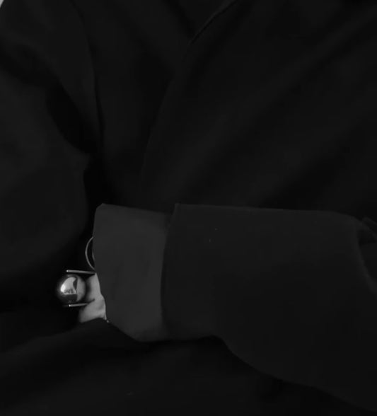 Ring with Ball